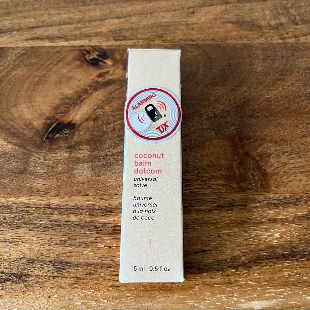 Glossier. Coconut Balm Dotcom Nourishing Lip Balm - Picture 7 of 8